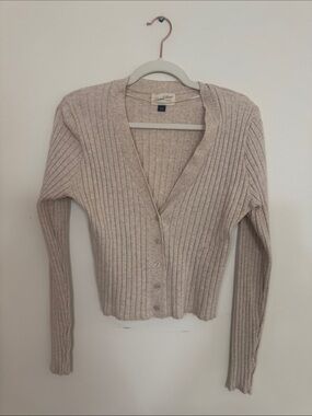 Ribbed V-Neck Buttoned Sweater Cardigan - Beige